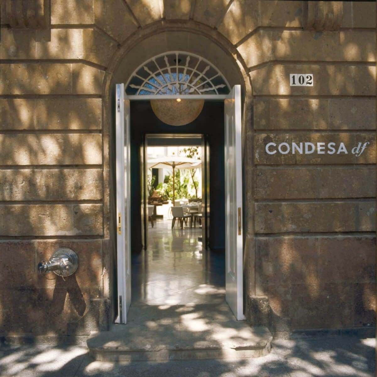 Condesa-df-building-signage-ichetkar_2