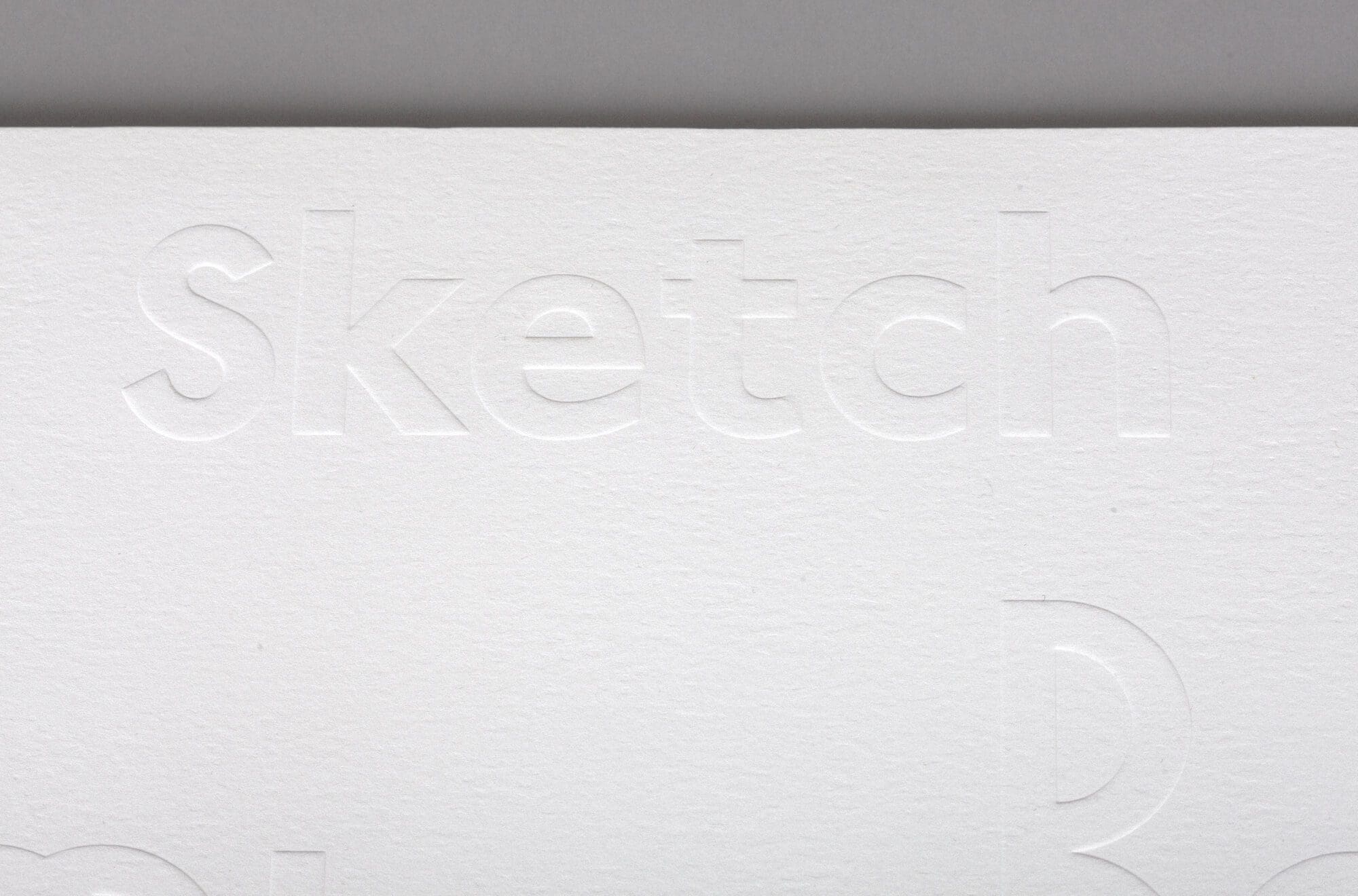 gaufrage et typographie bijou editorial en l'honneur du sketch signé ichetkar
