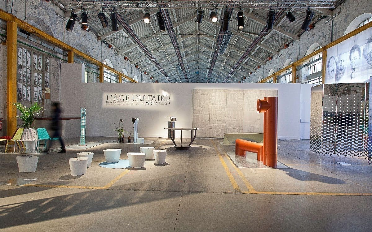 Ich&Kar dessine le Mur des Jubilation pour l'exposition Age de Faire, à la biennale de Design de St Etienne, rire gras, rire fin, rire soutenu, rire aux éclats…