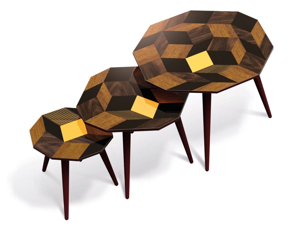 Trio de tables basses aux motifs de pavages de Penrose Summer Wood, design Ich&Kar, édition Bazartherapy