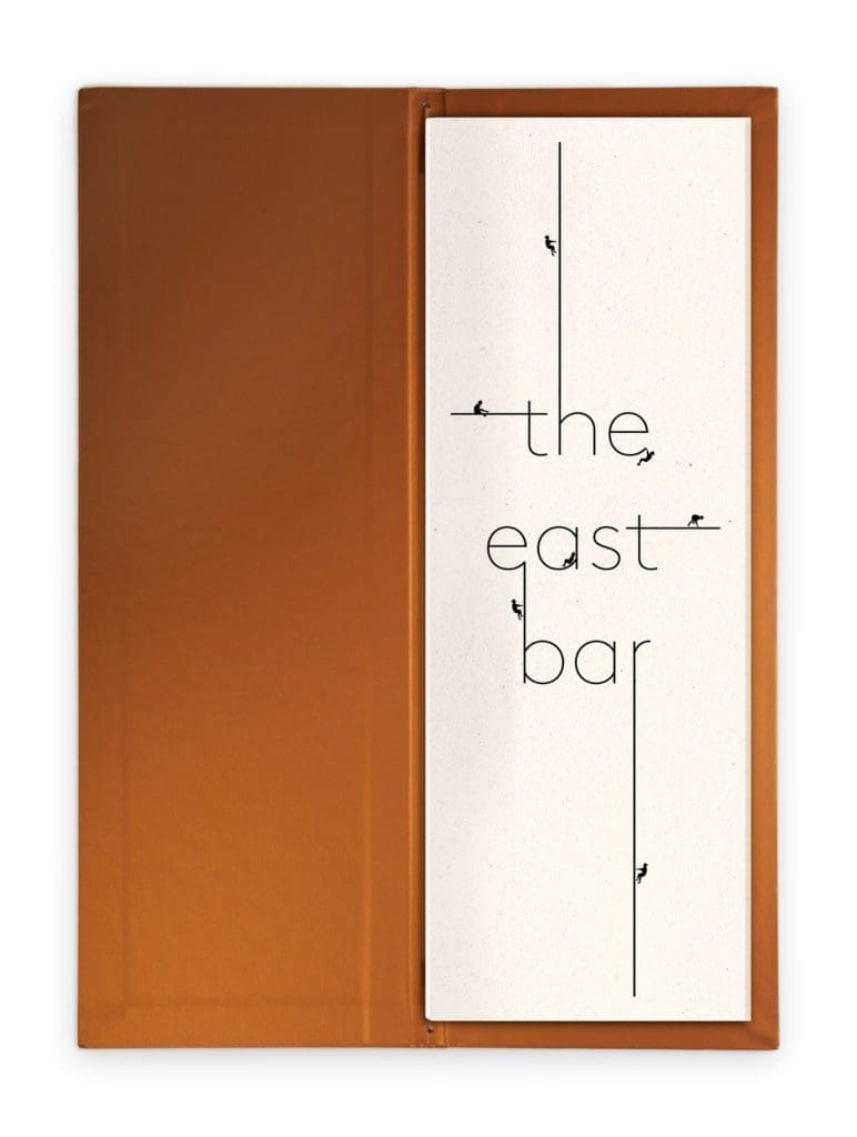 Il calme le jeu, sans être vieux jeu. C’est le menu du Bar, East Bar signé Ich&Kar