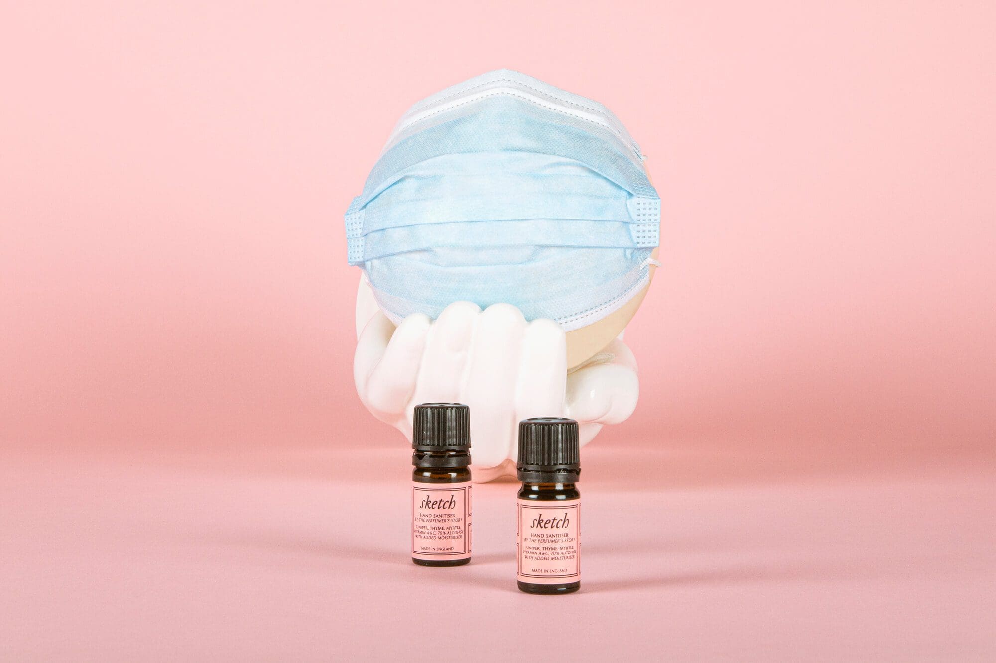 Les petits sanitiser du restaurant sketch à londres, IchetKar design les sprays hydroalcooliques
