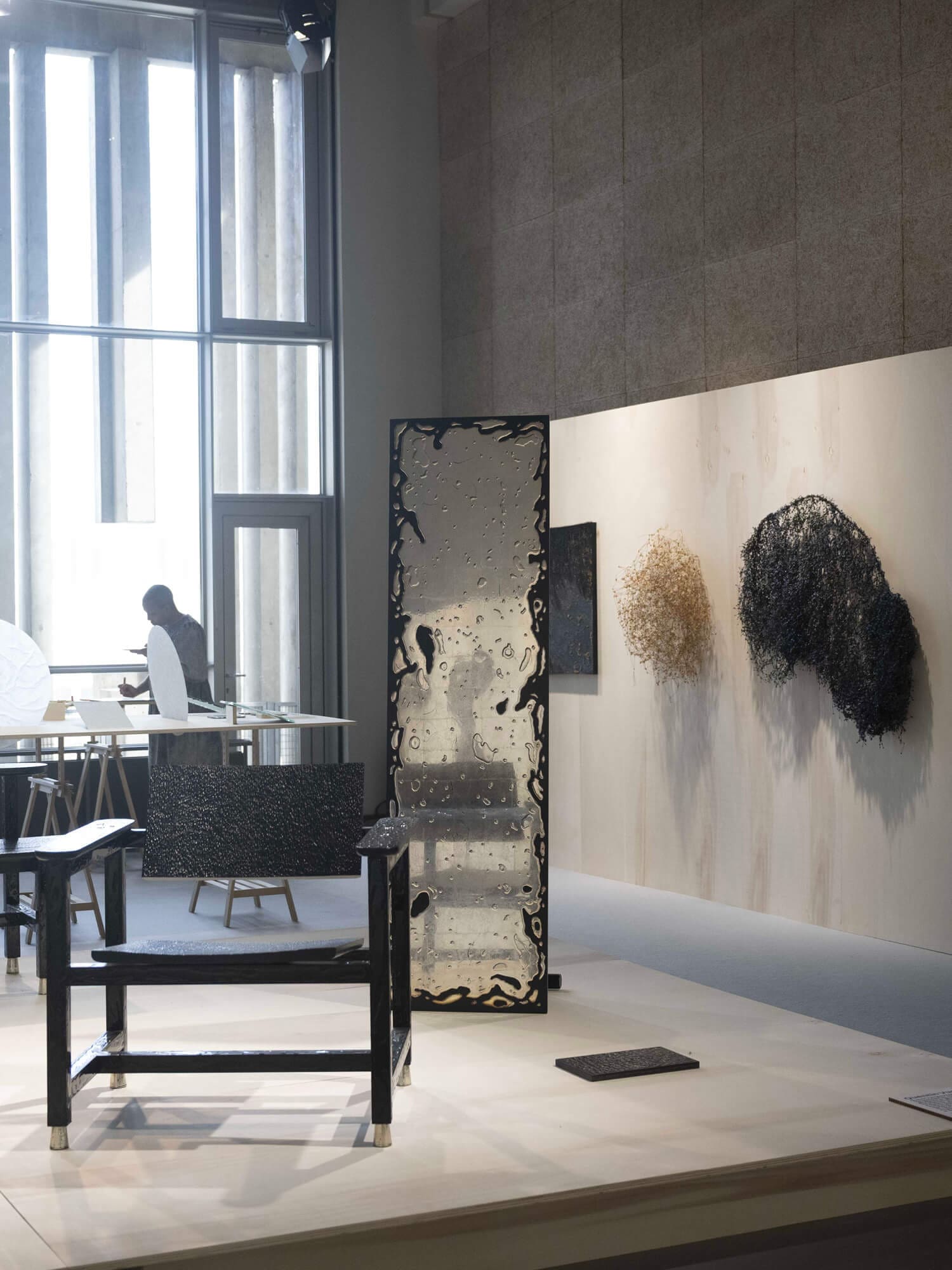 NOUVELLE EXCELLENCE-Biennale emergence 2025-ichetkar-phone4