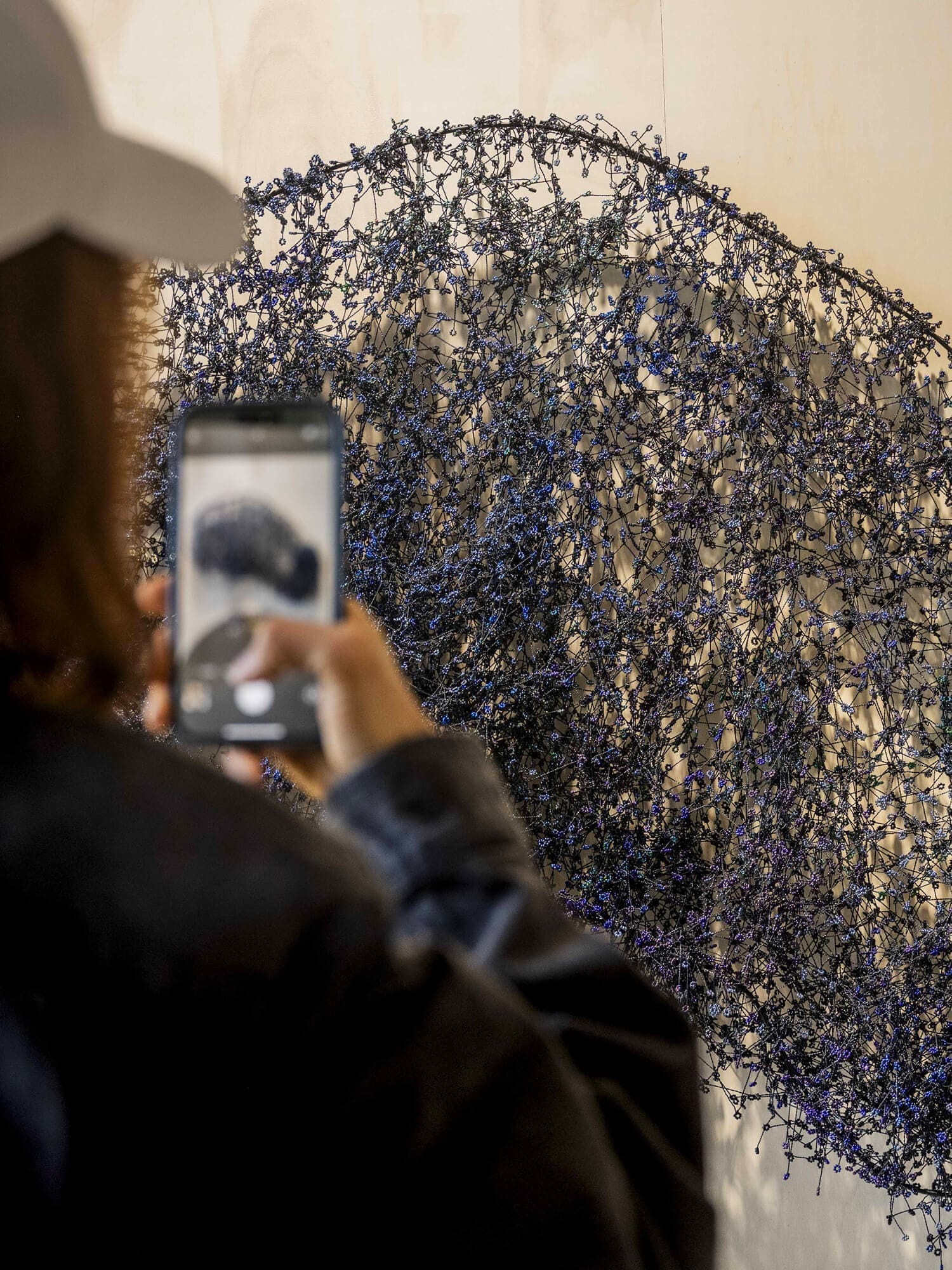 NOUVELLE EXCELLENCE-Biennale emergence 2025-ichetkar-phone7